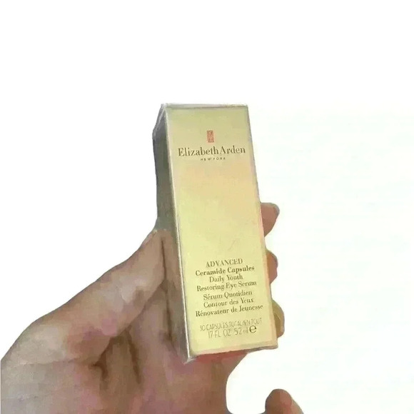 Elizabeth Arden New York - Advanced Ceramide Capsules Eye Serum New in Box - Picture 1 of 2